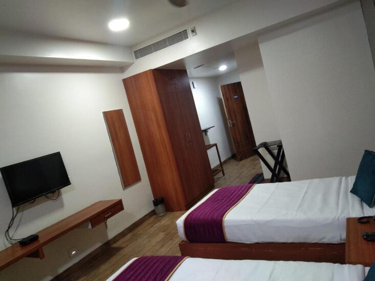Dsquare Omr By K Hotels Chennai Exterior foto